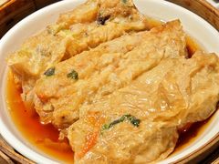 鲍汁腐皮卷-喜势点·糖沙翁手工茶点·本地人茶居(永庆坊店)