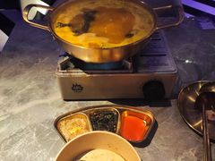 -Darling Queen·Mini·Live·House