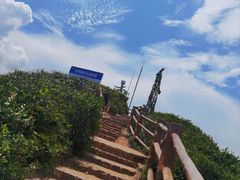 -鹿嘴山庄