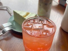 -Two Birds One Stone·一石二鸟(诚品生活店)