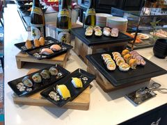 -松咖啡自助餐厅·松北香格里拉