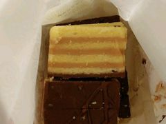 -上海哈尔滨食品厂(淮海中路店)