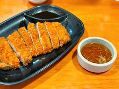 -莱莱小笼·乔艾