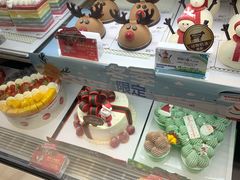 -85度C(生甜甜圈研究工坊·上海平凉店)