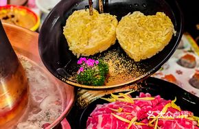 Secret-Recipe Sichuan Pickled Cabbage
