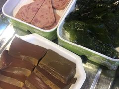 -钢管厂五区小郡肝串串香(滨江店)
