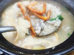 -皮蛋弟砂锅店(总店)