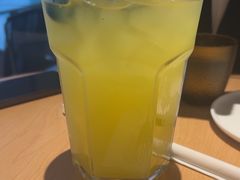 -菲滋意式餐厅(富阳东方茂店)