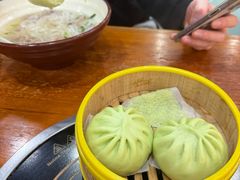 -老何家后安粉·糟粕醋海鲜火锅(三亚湾椰梦长廊店)