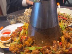 -川流不息·地道川菜·小龙虾(松东路店)