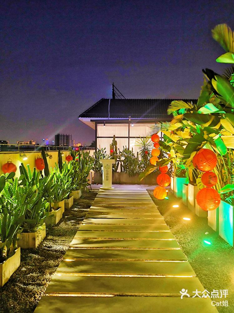 这家浪漫氛围感空中花园餐厅下次还想来