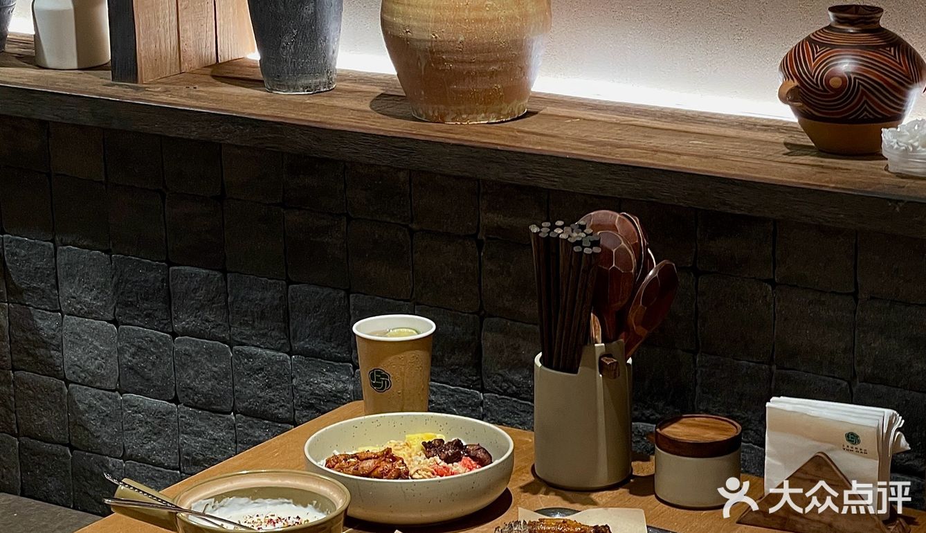 这家店简直把云南搬到了上海