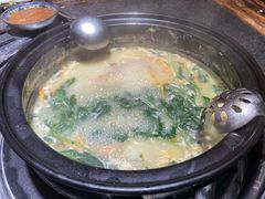 -大匠工房古船木艺术餐厅·猪肚鸡专门店(长白仙岛店)