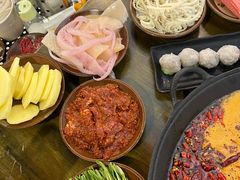 -黄潇洒老火锅(九眼桥宏济巷店)