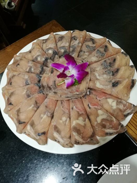 四川香天下火锅(惠山万达店)-巨无霸乌鸡卷图片-无锡美食-大众点评网