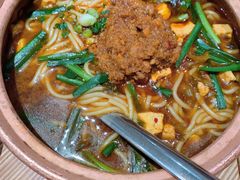 铜锅锅米线-云下·云有溪小酒馆(北京skps店)