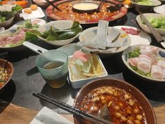 -渝大狮毛肚老火锅(普陀店)