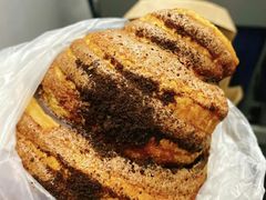 巧克力脏脏起酥-巴黎贝甜(亿合城店)