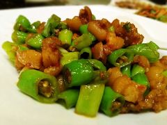 -八府香鸭·啫啫煲(华山路店)