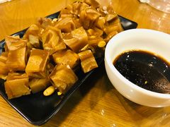 -三鞭一花·独一处·元英砂锅(海光寺店)