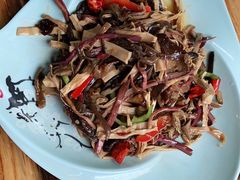-小厨子私房菜·云南美食店