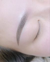 -本小姐美学·半永久纹眉野生眉