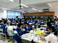 -广州市华师附中番禺学校