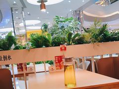 大堂-吕氏疙瘩汤·海鲜新鲁菜(凯德mall新都心店)