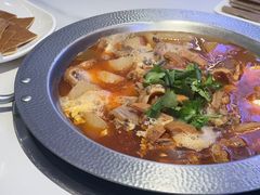 招牌牛杂锅-古乐牛香•鲜牛肉牛杂火锅(系马桩总店)