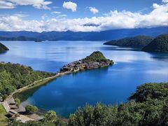 -泸沽湖里格半岛