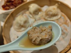 蟹粉小龙馅-沈大成(南京东路店)