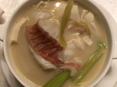 一鱼两吃-东海朗廷酒店-唐阁T’ANG COURT 中餐厅
