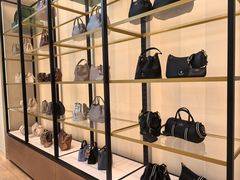 -比斯特上海购物村精品奥特莱斯