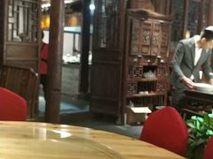 大堂-何记面馆(龙泉山店)