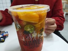 霸气水果桶-九里香奶茶果汁(碧湖店)