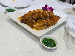 -香港新发烧腊茶餐厅(水围店)