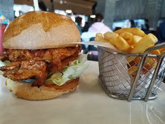 -WOLFGANG PUCK KITCHEN & BAR(迪士尼小镇店)