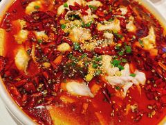 黑豆花水煮鱼-关里关外·鱼头泡饼(唐冶绿地汇店)