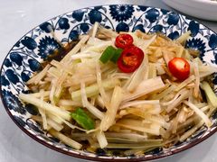 白水芹炒豆腐丝-小实惠嘉(威海路店)