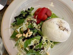 意式番茄芝士沙拉-上海和平饭店维克多咖啡厅 Victor's