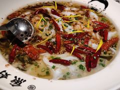 -江渔儿酸菜鱼(奥园广场金发购物中心店)