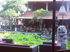 -Pundi Pundi Restaurant