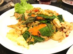 -J Daeng Seafood