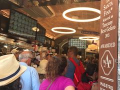 -Gelateria Dondoli