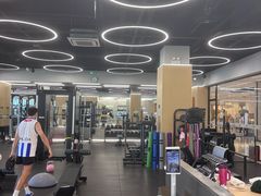 -Z&B Fitness Studio·Gym(前滩L+PLAZA店)