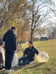 -雪中彩影婚纱摄影·微光艺术中心