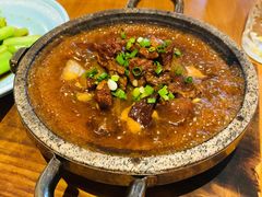 石锅萝卜焖牛腩-粤域茶餐厅