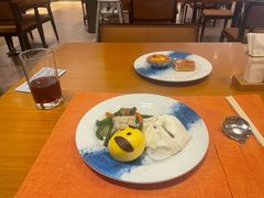 -亚龙湾希尔顿自助餐厅·海鲜·烧烤·沙滩BBQ·现场乐队