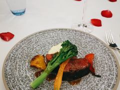 干式熟成牛排-悦禧耕岛酒店·指月坞餐厅·旺山特色农家乐