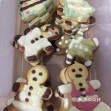 自制姜饼人饼干，很适合圣诞节的气氛！